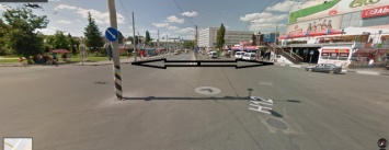 Сумчане предлагают установить пешеходный светофор возле ТРЦ «Универмаг «Киев»