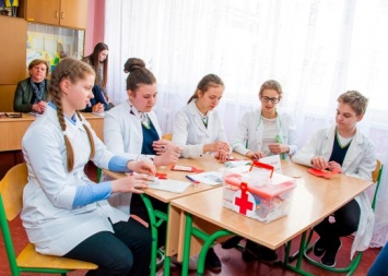 Одесские школьники приобретают навыки действий в экстремальных ситуациях
