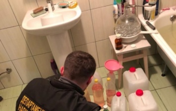 В Киеве обнаружили нарколабораторию с миллионным оборотом