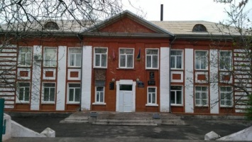 В Запорожье хотят закрыть одну из старейших школ с классами для особых деток