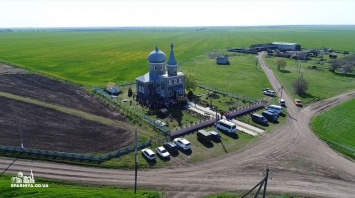 Митрополит Агафангел освятил храм в Татарбунарском районе