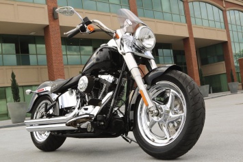 Harley Davidson открыл вакансию путешественника на мотоцикле
