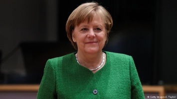 Ангела Меркель обещает евреям безопасную жизнь в Германии