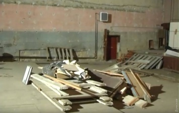 Заброшенный кинотеар на севере Одесской области превратят в современный культурный центр