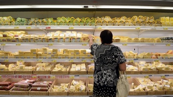 Наценка 30%: Овсянников требует снизить цены в торговых сетях Севастополя