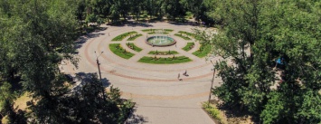 После многочисленных жалоб криворожан на реконструкцию парка Мершавцева, в городе создали комиссию (ДОКУМЕНТ)