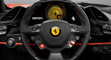 Ferrari тестирует новые гибридные спорткары