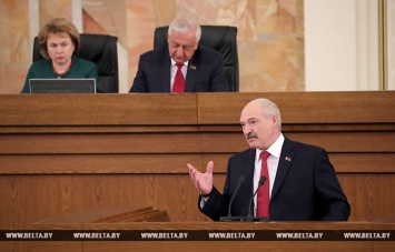 Лукашенко предупредил о «взрывоопасной ситуации» в мире