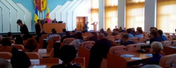 В Каменском стартовала 24-я сессия горсовета VII созыва