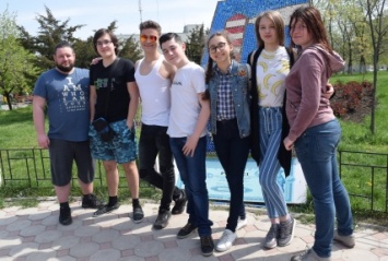 В Черноморске открылся турнир юных философов и религиоведов