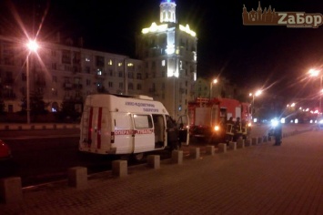 Ночью в центре Запорожья от "террористов" освободили ДК (Фото)