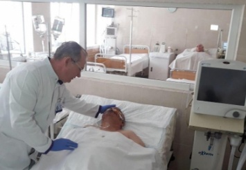 В больнице Мечникова спасают бойца с обожженным лицом