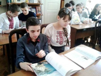 25 лет побратимства Пирея и Одессы: встречи для одесских школьников