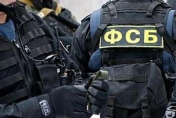 В Крыму оккупанты проводят массовые обыски: терроризируют взрослых и детей