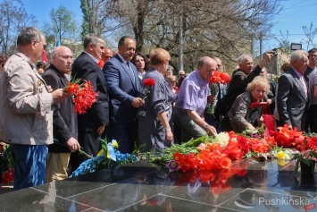 32 года со дня трагедии: в Одессе почтили память ликвидаторов аварии на ЧАЭС. Фоторепортаж