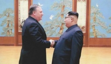 Опубликованы фото встречи главы ЦРУ и Ким Чен Ына