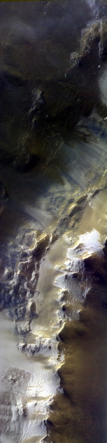 Зонд TGO передал на Землю первые снимки Марса, сделанные с орбиты Красной планеты. Фото