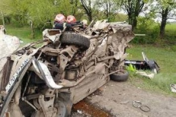 ДТП в Черкасской области: погибли мужчина и 2-летний ребенок
