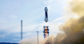 Американская Blue Origin провела успешное испытание суборбитального корабля