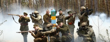 Украина отмечает 100-летие сине-желтой границы