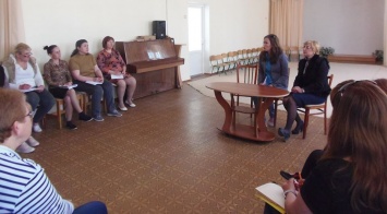Службой по делам детей администрации Центрального района проведены беседы со школьниками с целью предупреждения насилия