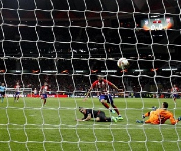 Атлетико победил Арсенал и вышел в финал Лиги Европы: лучшие моменты матча
