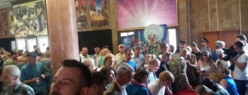 Запорожцы проголосовали против строительства ТЦ Кальцева в сквере Яланского на общественных слушаниях