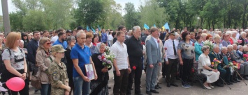 В Мирнограде отметили День памяти и примирения, на мероприятии присутствовал глава Донецкой ОДА Павел Жебривский