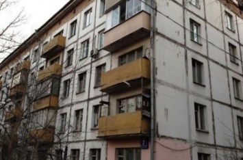 Миллионы украинцев останутся бездомными: "хрущевки" рушатся, а панельки снесут