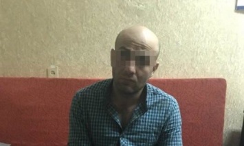 Из четверых грузинских воров, ранивших полицейского во время погони, задержан лишь один