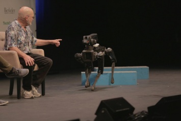 Boston Dynamics начнет продавать своих роботов в следующем году