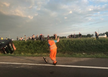В Польше съехал в ров и перевернулся автобус с украинцами