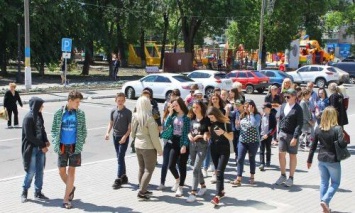 Павлоград посетили дети из Марьинки