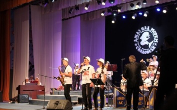 В Скадовске прошел ежегодный фестиваль "Джаз над морем"