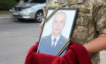 «Упокой, Господь, душу воина». Старший сержант погиб под Мариуполем при обстреле из ПТУРа (ФОТО)