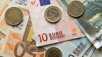 Еще в одной стране приготовились к переходу на евро