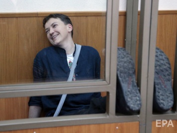 "Возите меня в автозаке, выводите меня в наручниках". Савченко потребовала, чтобы конвой возил ее в Раду и по всей Украине к избирателям