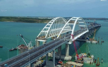 В Евросоюзе осудили строительство Керченского моста