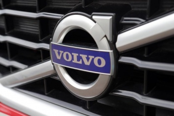 2019 Volvo S60 откажется от дизеля