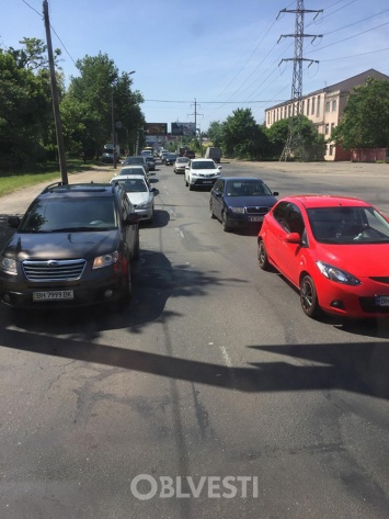 ДТП на Среднефонтанской вынудило водителей сбросить скорость до 5 км/час
