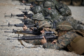 Япония высказалась о военных учениях США и Южной Кореи