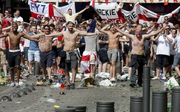 Английские болельщики боятся спровоцировать местных жителей на ЧМ по футболу в России и не раскупают билеты