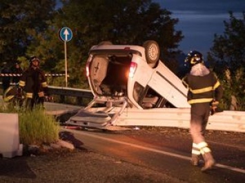 В Италии украинцы на Hyundai вылетели в кювет и перевернулись, двое мужчин не выжили