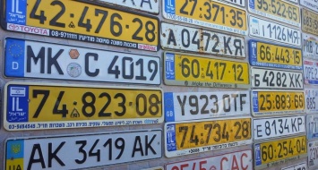 В Черноморске задержаны похитители автомобильных номеров