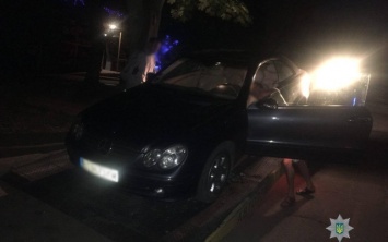 В Херсоне патрульные остановили авто, водитель которого находился в состоянии алкогольного опьянения