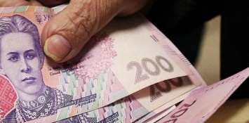 В Славянске мошенники выманили у пенсионерки все деньги