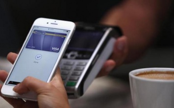 Платежная система Apple Pay начала работать в Украине