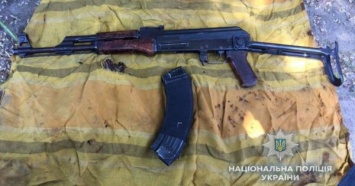 В полиции показали, как жители Николаевщины грабили ювелирку в Херсоне: их подозревают еще в 20 разбоях