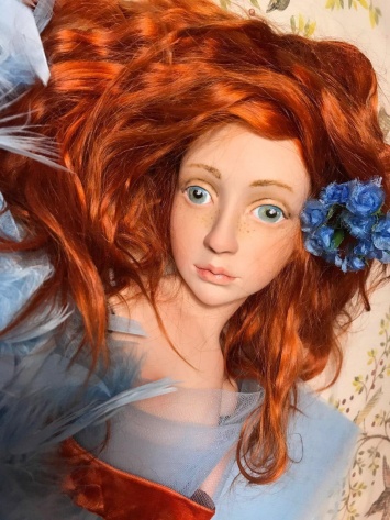 Выставка авторской куклы из фарфора открылась в Ласточкином гнезде