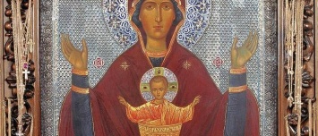 18 мая православные молятся перед образом Пресвятой Богородицы "Неупиваемая чаша"